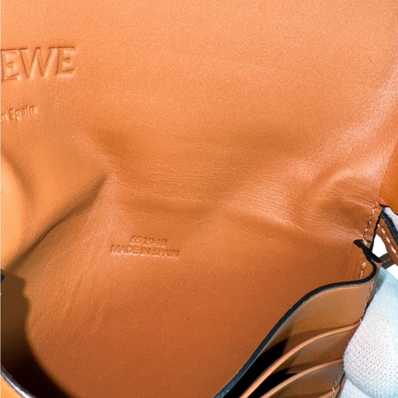 LOEWE Tan Leather Mini Heel Crossbody Pouch Bag Made in Spain - Picture 8 of 13
